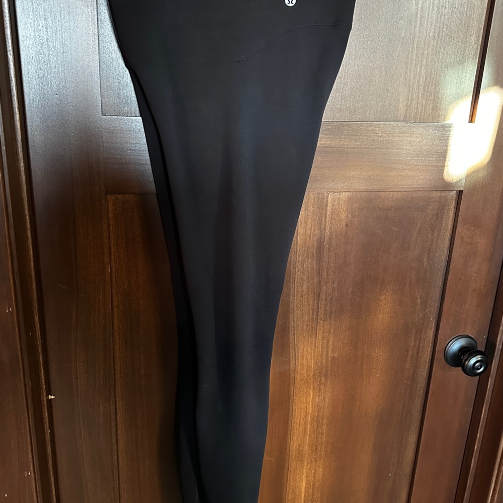 lululemon black leggings